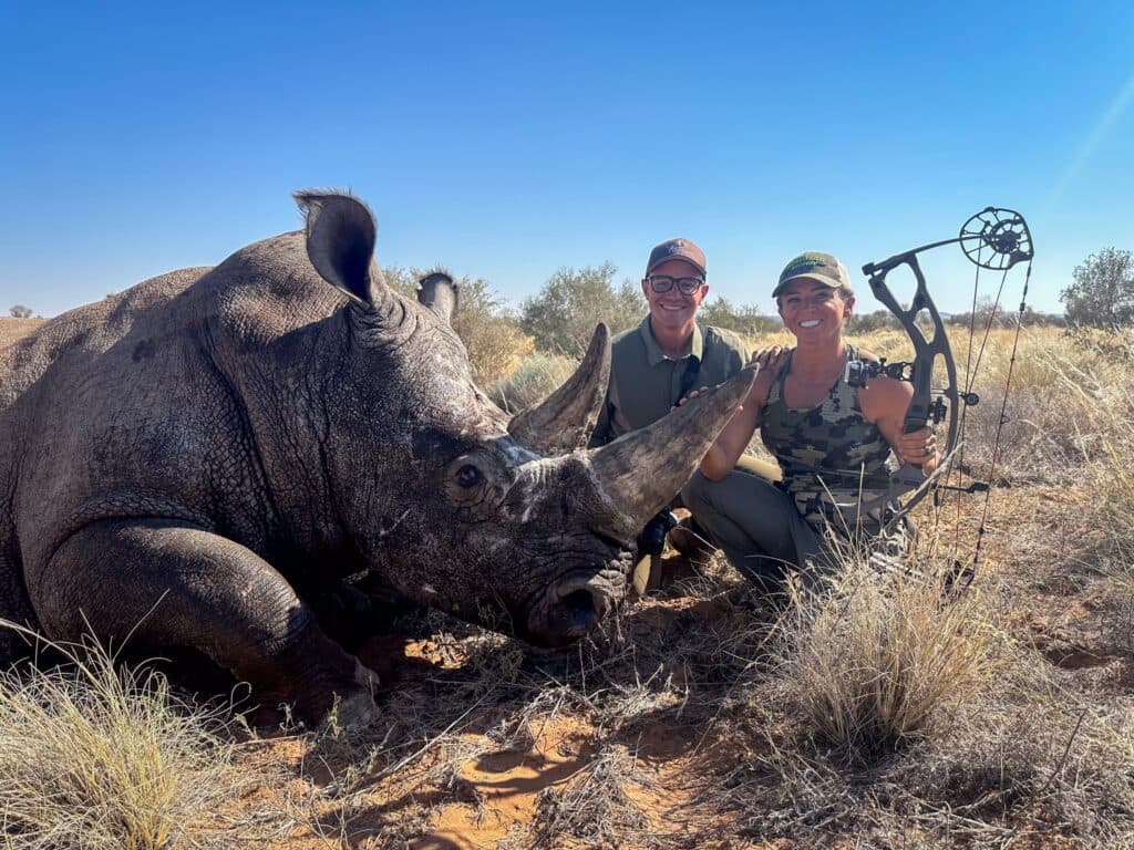 Sarah Bowmar's bowhunt with Danie Geel